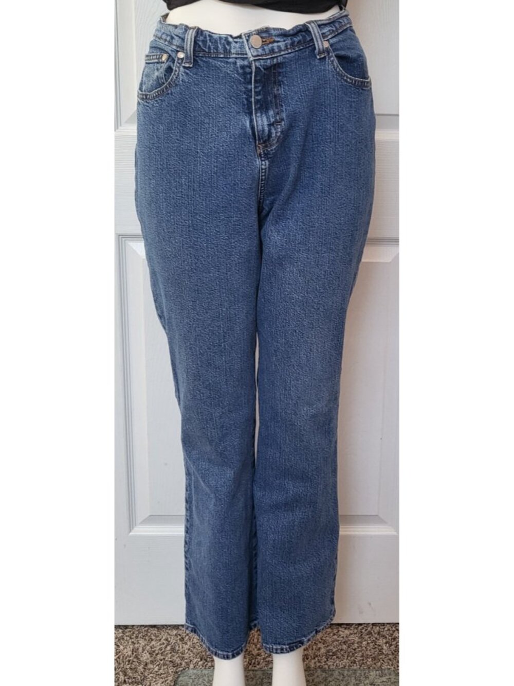 St. John's Bay Jeans Size 14 Blue Jeans Button 5 Pocket Button Fly Relax Fit